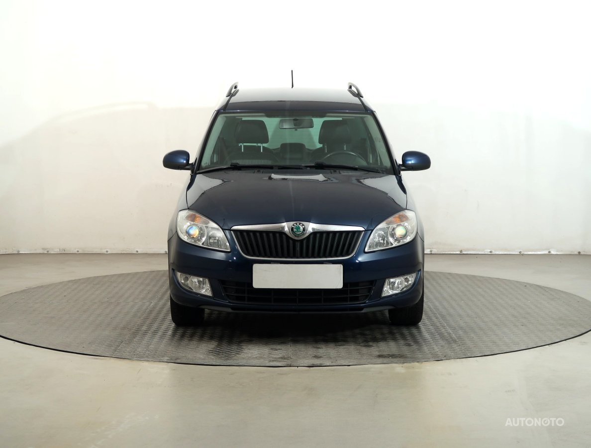 Škoda Roomster, 2013 - pohled č. 2