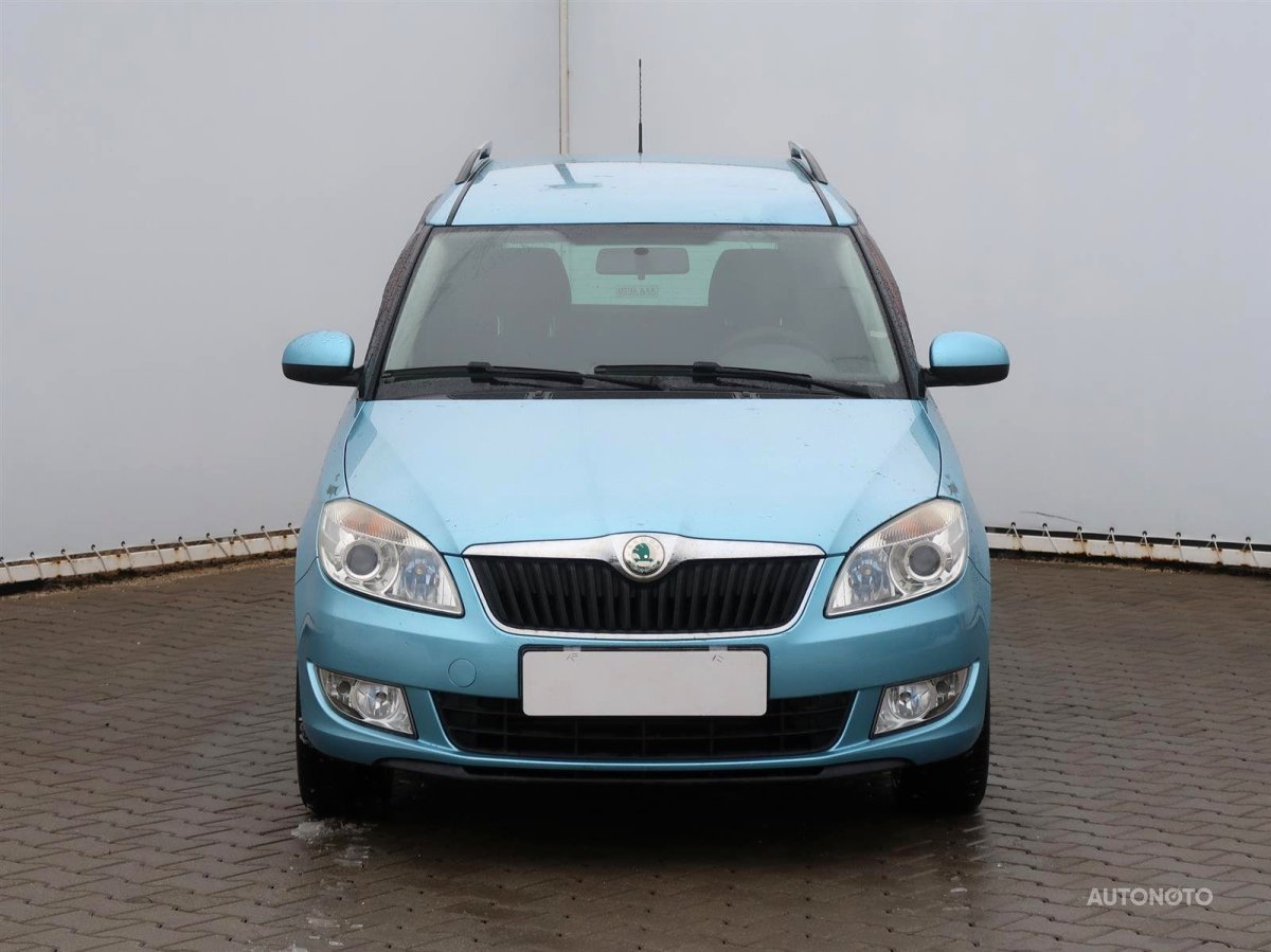 Škoda Roomster, 2011 - pohled č. 2