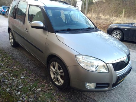Škoda Roomster, 2006 - pohled č. 2