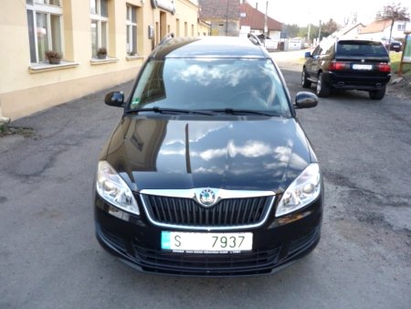 Škoda Roomster, 2011 - pohled č. 3