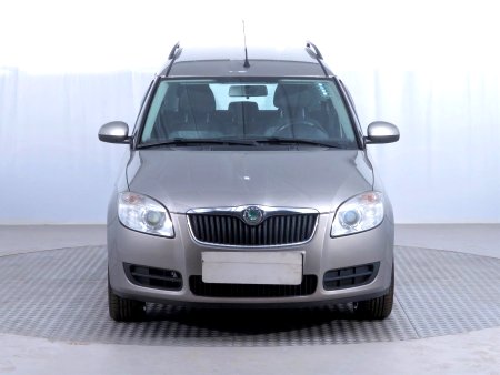 Škoda Roomster, 2008 - pohled č. 2