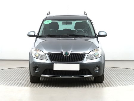 Škoda Roomster, 2012 - pohled č. 2