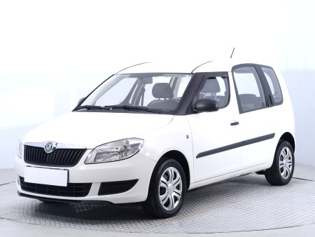 Škoda Roomster, 2011 - pohled č. 3