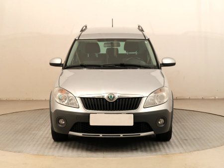 Škoda Roomster, 2012 - pohled č. 2