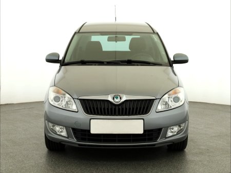 Škoda Roomster, 2011 - pohled č. 2