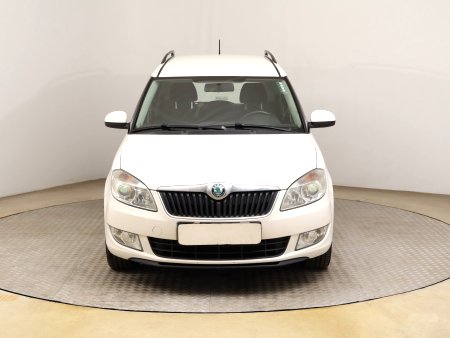 Škoda Roomster, 2012 - pohled č. 2