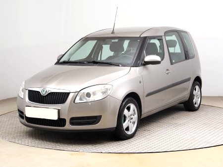 Škoda Roomster, 2008 - pohled č. 3