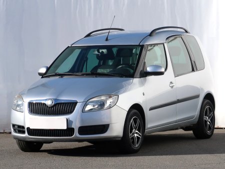 Škoda Roomster, 2008 - pohled č. 3