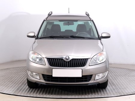 Škoda Roomster, 2013 - pohled č. 2