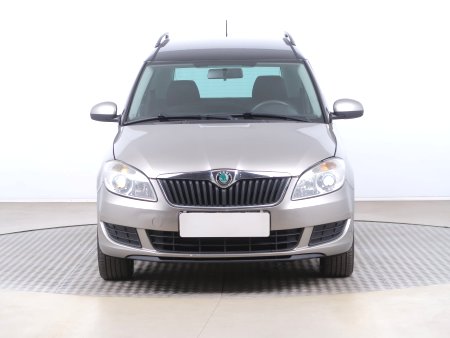 Škoda Roomster, 2012 - pohled č. 2