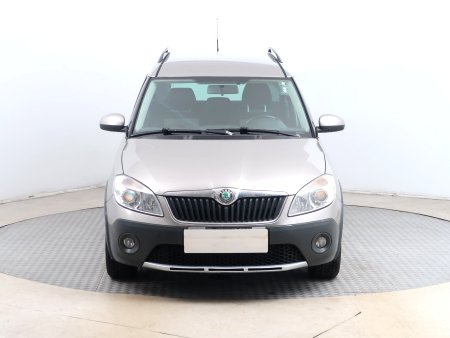 Škoda Roomster, 2010 - pohled č. 2