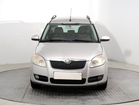 Škoda Roomster, 2006 - pohled č. 2