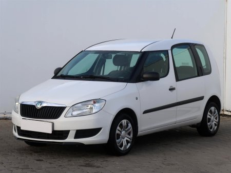 Škoda Roomster, 2012 - pohled č. 3