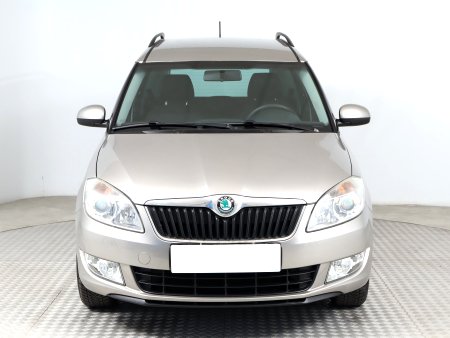 Škoda Roomster, 2011 - pohled č. 2