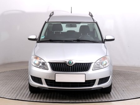 Škoda Roomster, 2012 - pohled č. 2