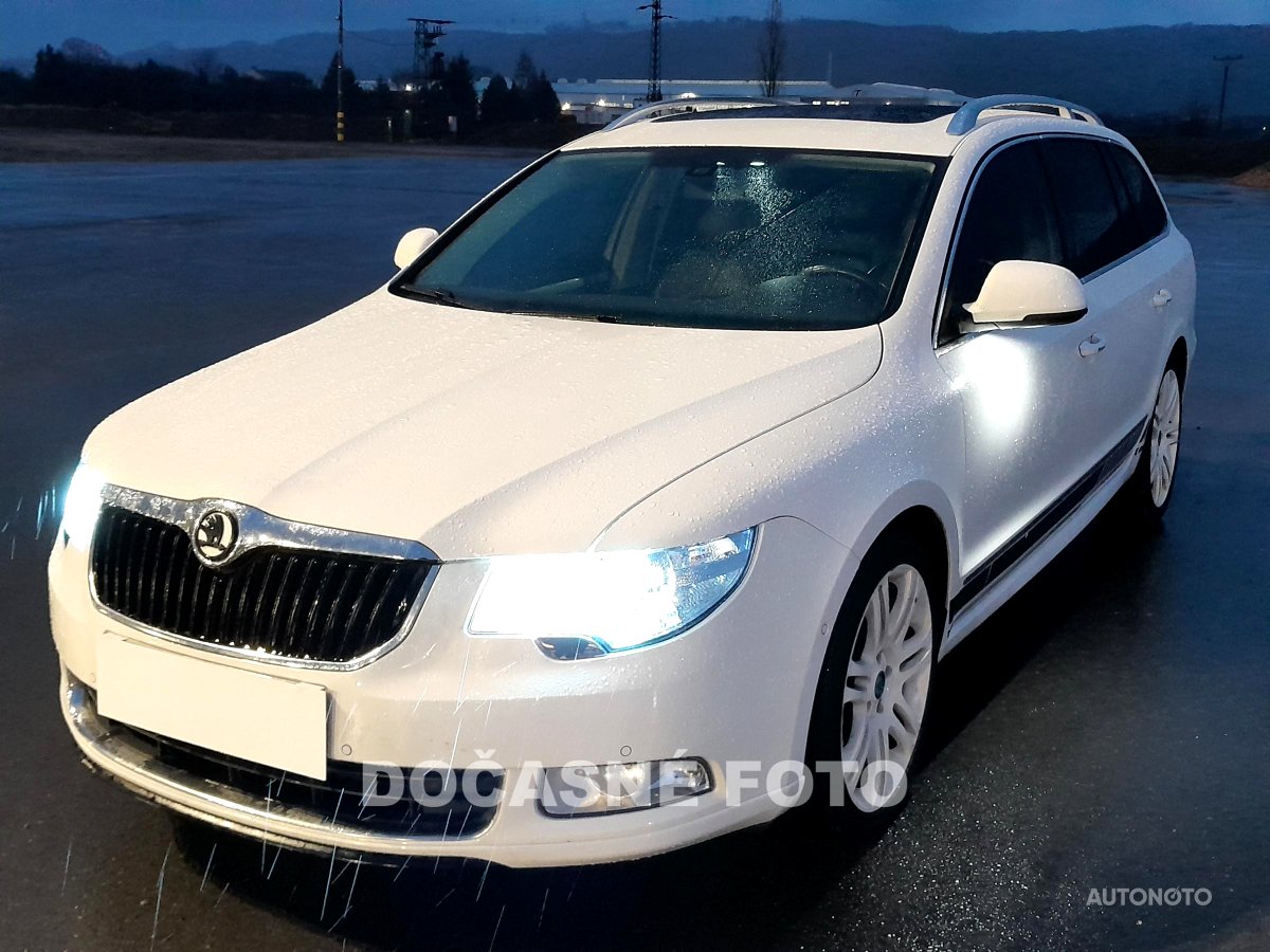 Škoda Superb II, 2011 - pohled č. 3