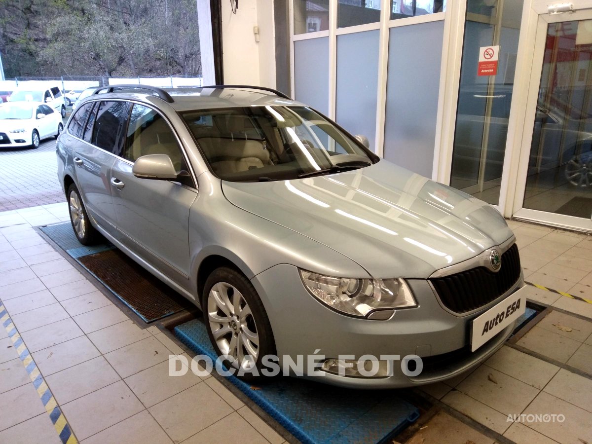 Škoda Superb II, 2011 - celkový pohled