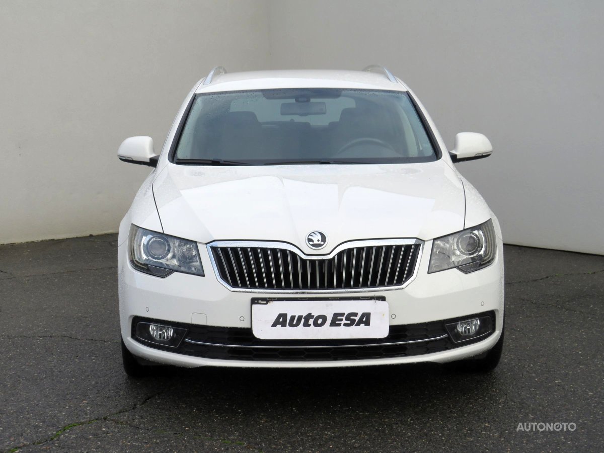 Škoda Superb II, 2014 - pohled č. 2