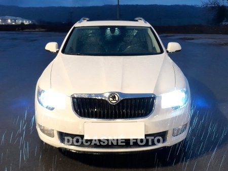 Škoda Superb II, 2011 - pohled č. 2