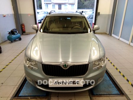 Škoda Superb II, 2011 - pohled č. 2