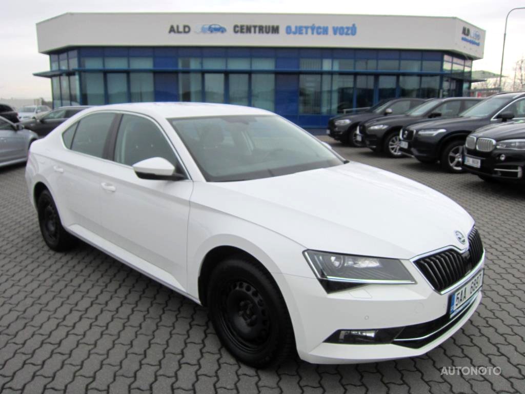 Škoda Superb III, 2015 - celkový pohled