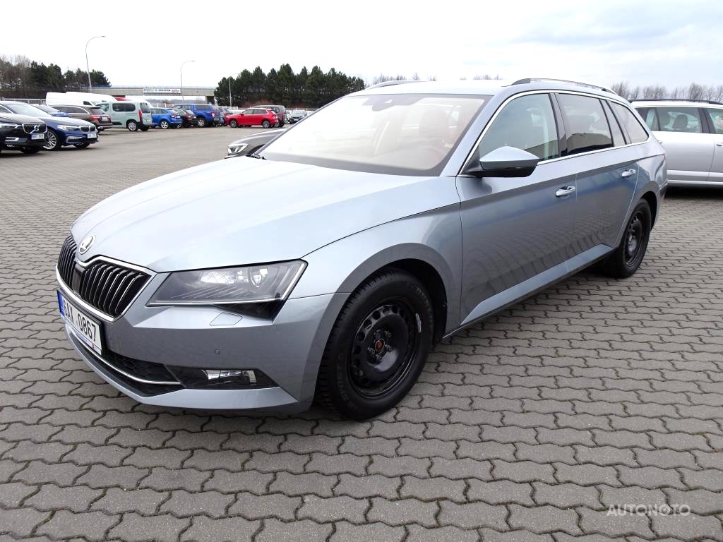 Škoda Superb III, 2018 - pohled č. 2