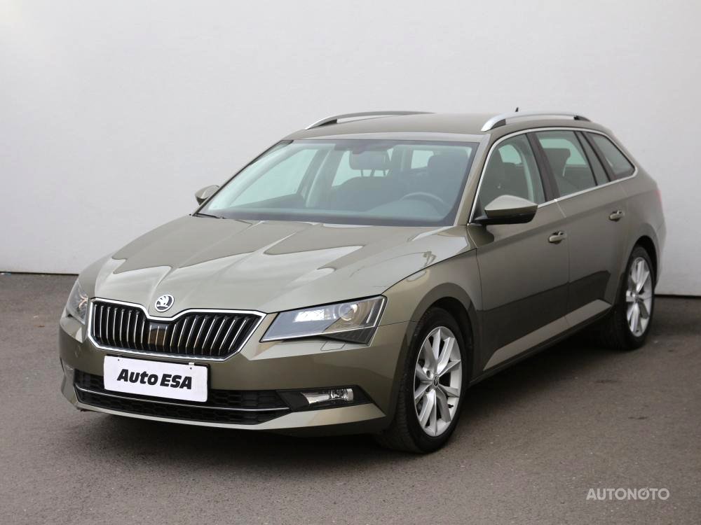 Škoda Superb III, 2016 - pohled č. 3