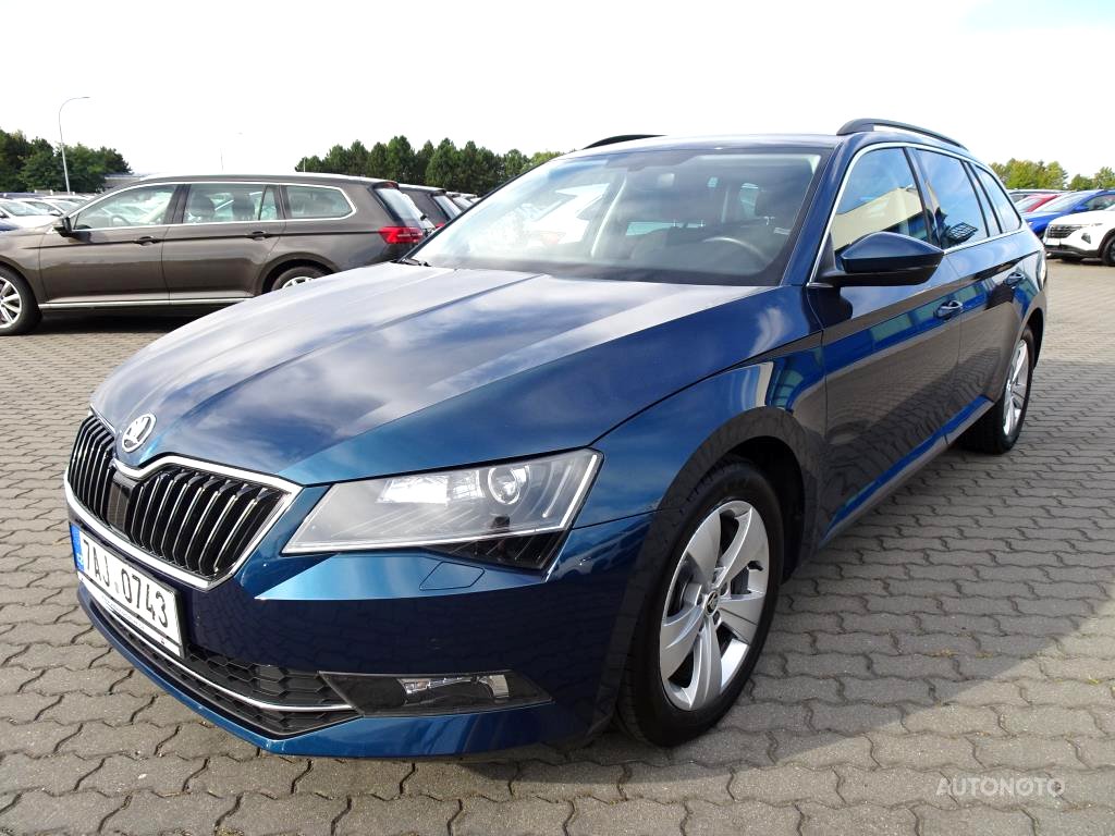 Škoda Superb III, 2019 - pohled č. 2