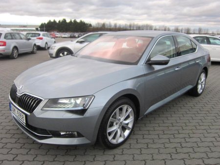 Škoda Superb III, 2017 - pohled č. 2