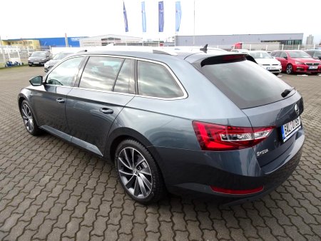 Škoda Superb III, 2017 - pohled č. 3