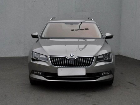 Škoda Superb III, 2017 - pohled č. 2