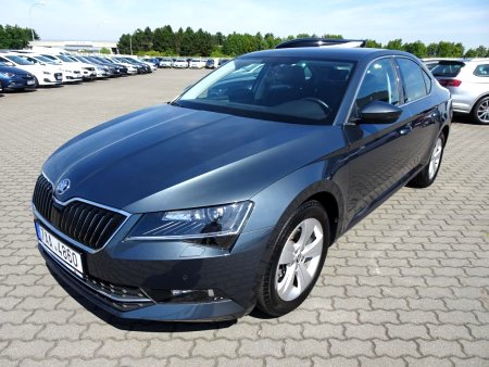 Škoda Superb III, 2018 - pohled č. 2