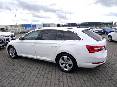 Škoda Superb III, 2021 - pohled č. 3