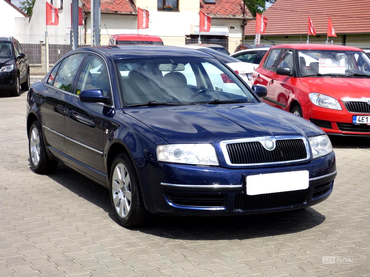 Škoda Superb, 2002 - celkový pohled