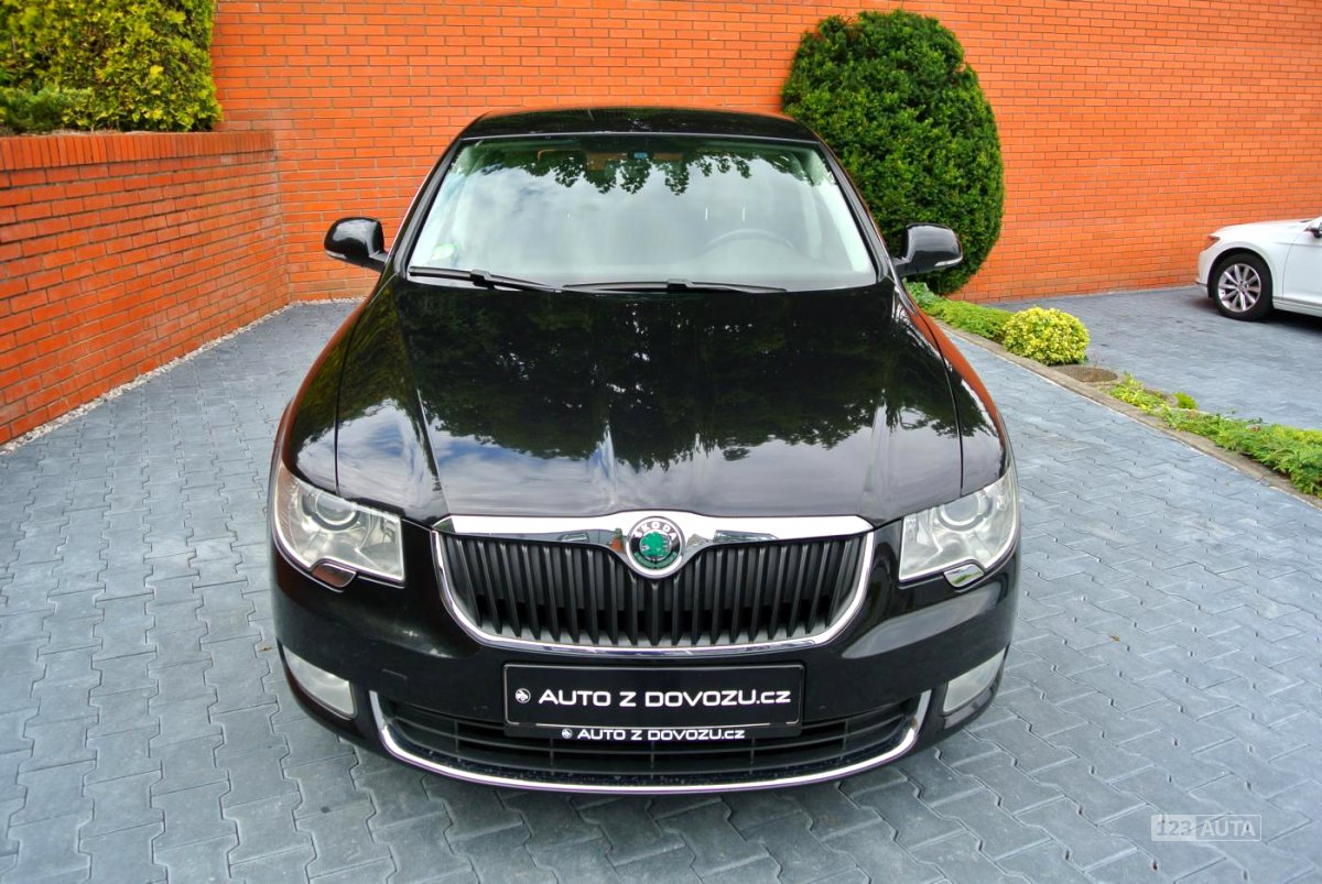 Škoda Superb, 2011 - pohled č. 2