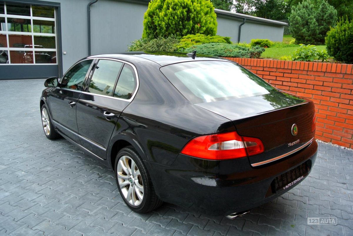 Škoda Superb, 2011 - pohled č. 5