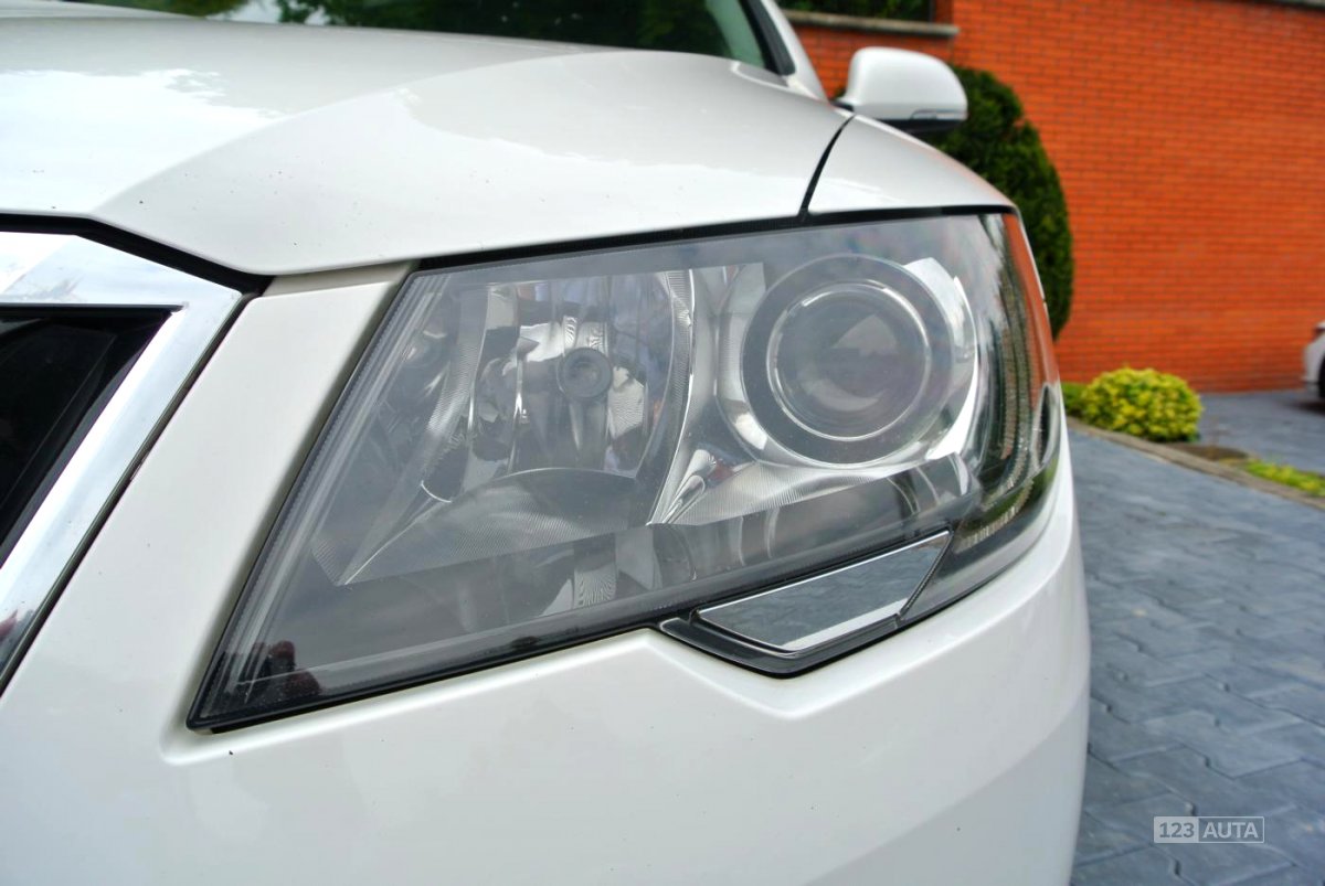 Škoda Superb, 2014 - pohled č. 8