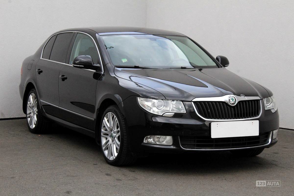 Škoda Superb, 2011 - celkový pohled