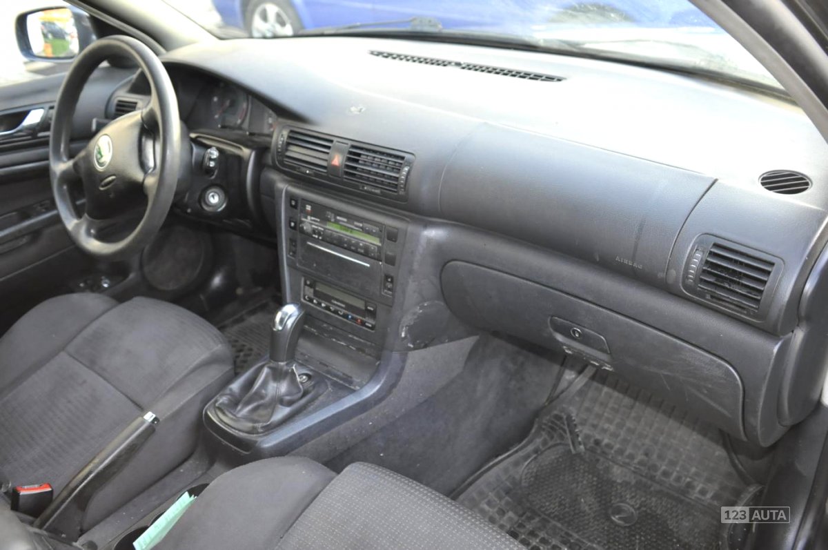 Škoda Superb, 2003 - pohled č. 4