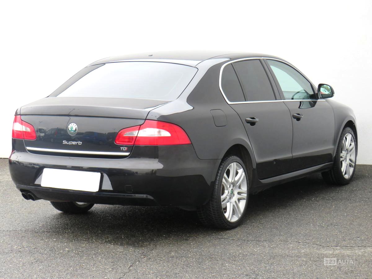 Škoda Superb II, 2012 - pohled č. 5