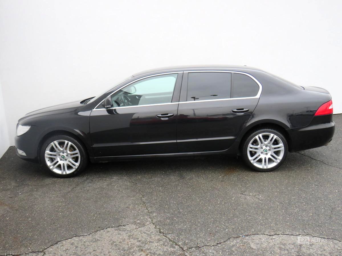 Škoda Superb II, 2012 - pohled č. 8