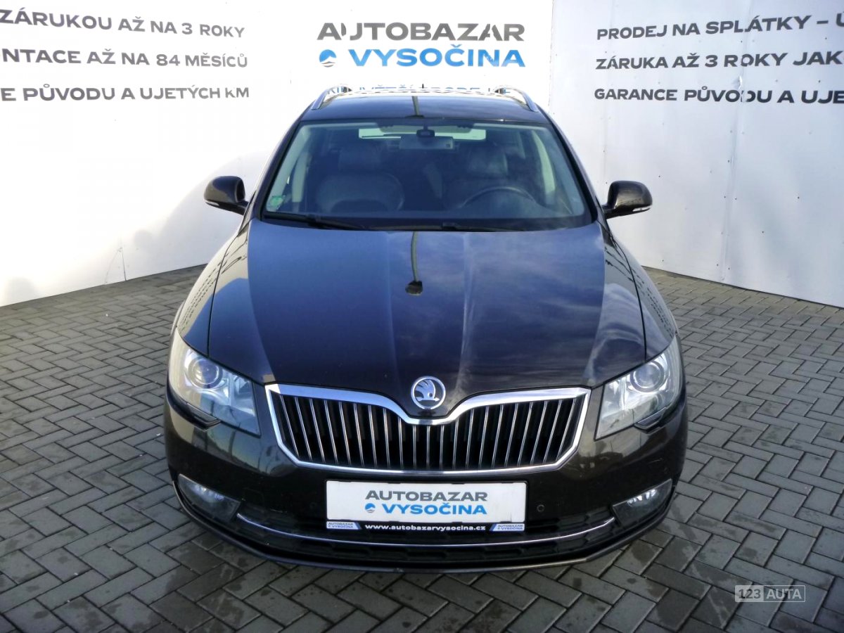 Škoda Superb, 2013 - pohled č. 2
