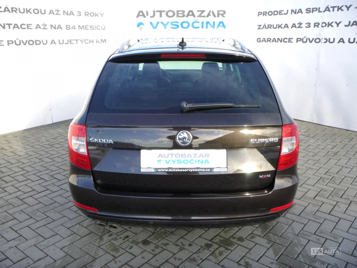 Škoda Superb, 2013 - pohled č. 5