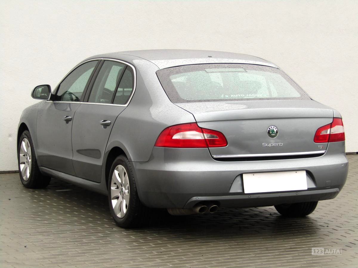 Škoda Superb, 2011 - pohled č. 7