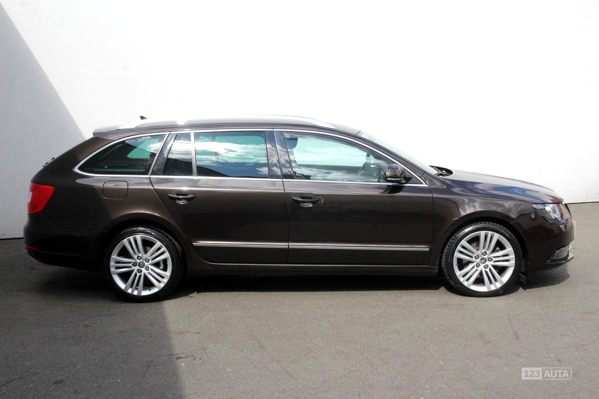 Škoda Superb II, 2014 - pohled č. 4