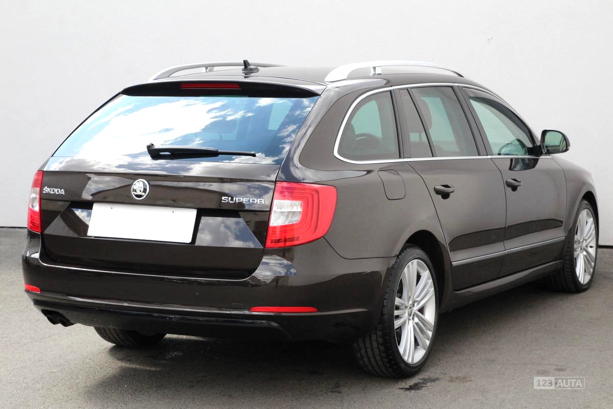 Škoda Superb II, 2014 - pohled č. 5