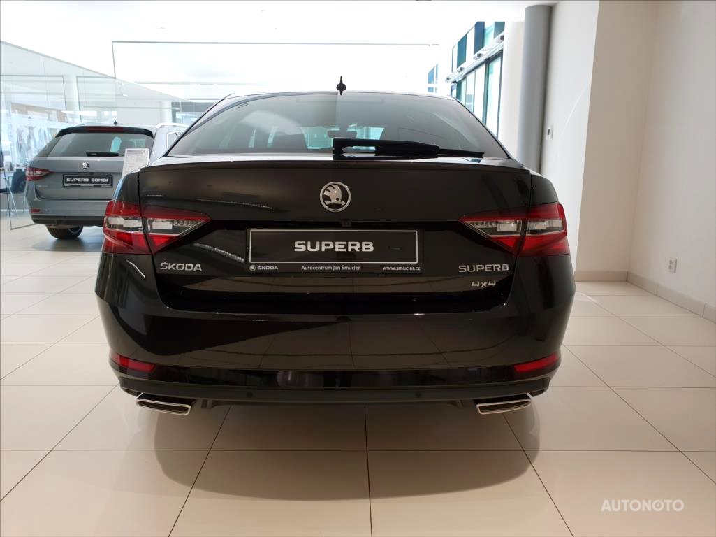 Škoda Superb, 2018 - pohled č. 6
