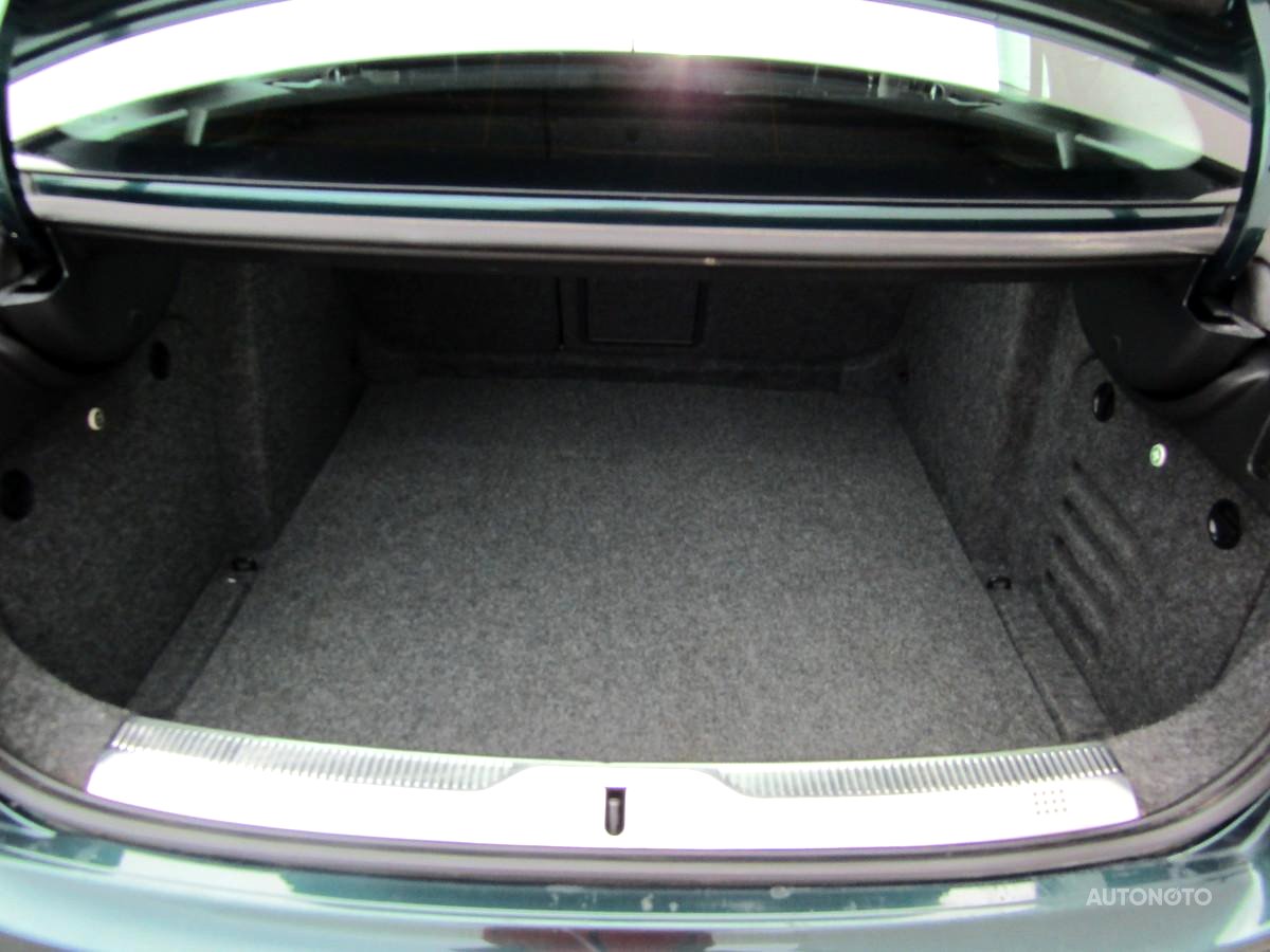 Škoda Superb, 2010 - pohled č. 10