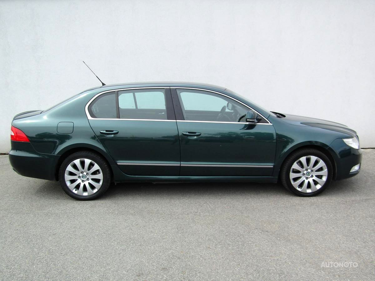 Škoda Superb, 2010 - pohled č. 4