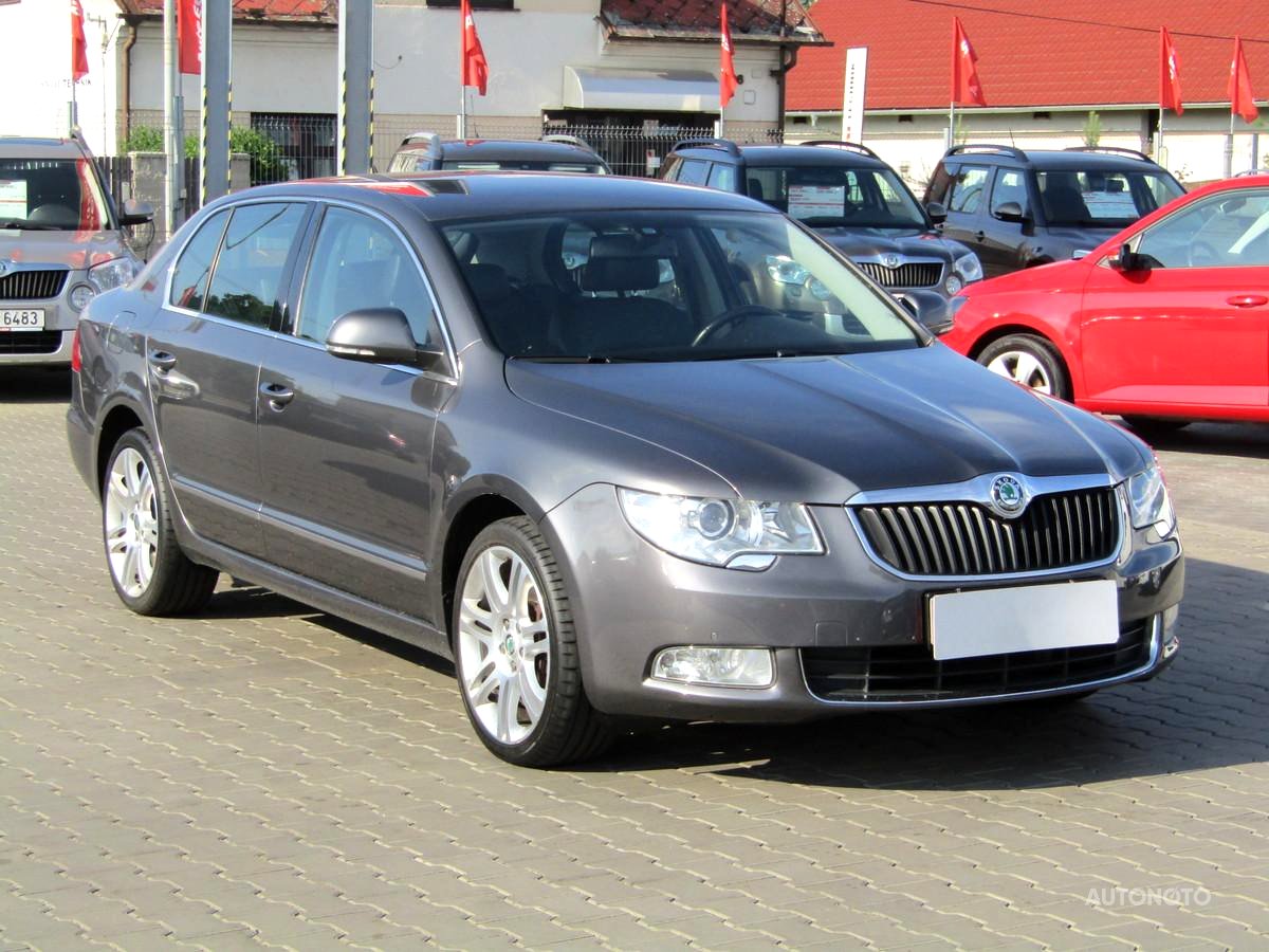 Škoda Superb, 2010 - celkový pohled